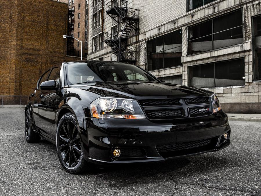  Dodge Avenger Blacktop Edition 2012 года  (фото 3 из 25)